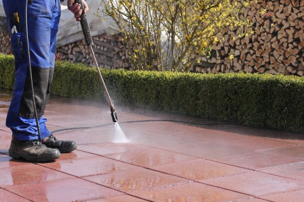 Cost of Driveway Pavers Cleaning in Reston