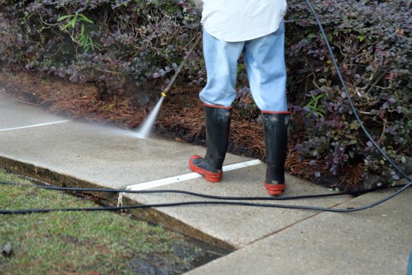Cost of Sidewalk Washing in Reston