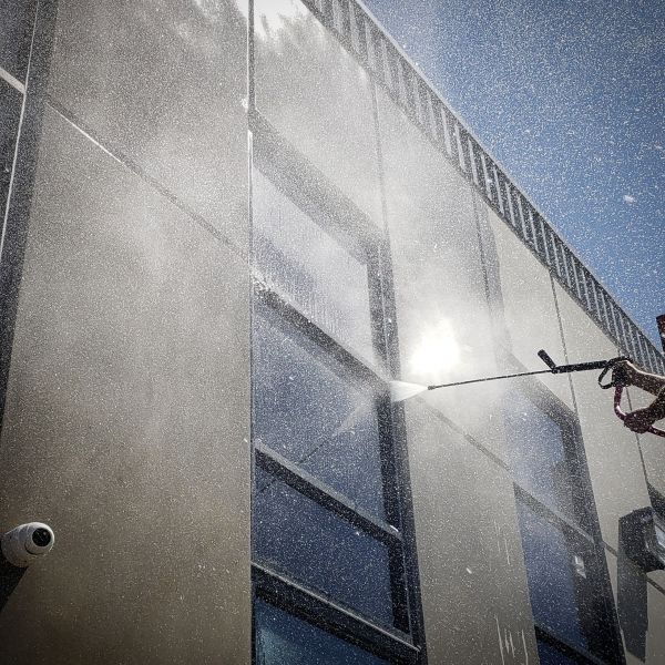 Cost of Exterior Building Washing in Reston
